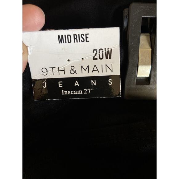 9th & Main Black Curvy Skinny Ankle Mid-Rise Stretch Jeans 20W 27" Inseam NEW - Picture 4 of 5